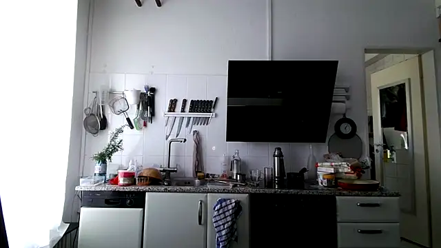 Berg Boy online show from April 21, 2026, 11:05 am