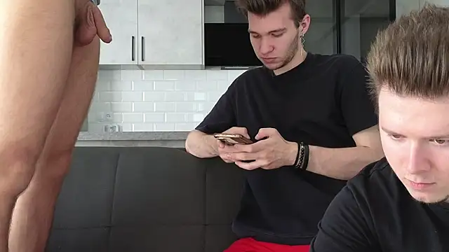 boys sobolisha online show from September 23, 2025, 11:46 am