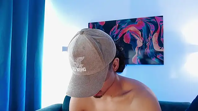 MathewAdams online show from December 22, 2025, 6:49 pm