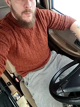 LucysSluttyHubby online show from January 15, 2026, 10:20 am