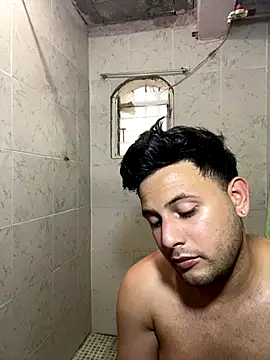 Mr brian03 online show from September 12, 2025, 8:53 pm