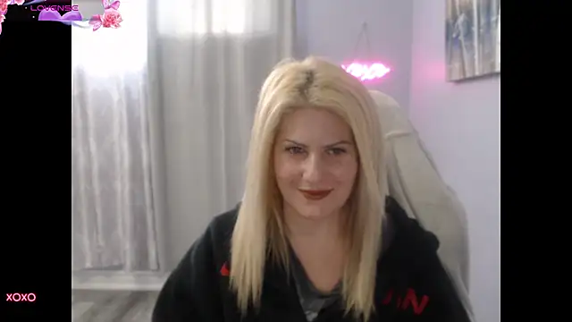 Snapshot of BellaStar84 chatting on September 15, 2025, 12:27 pm BellaStar84 online show from September 15, 2025, 12:27 pm