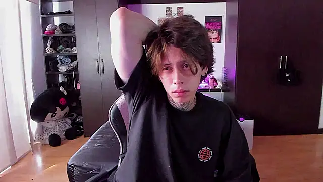 xIce Boy online show from March 9, 2026, 2:43 pm