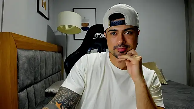 Dante Storm online show from January 13, 2026, 3:56 am