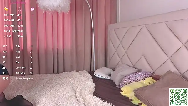 NormaCusson online show from October 11, 2025, 7:40 am