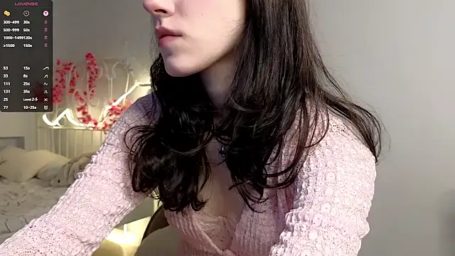 Snapshot of glamourr chatting on February 27, 2026, 10:48 am glamourr online show from February 27, 2026, 10:48 am