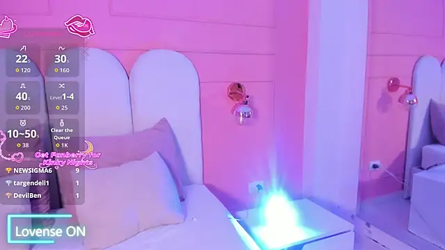 eva sainnt online show from December 21, 2025, 4:58 pm