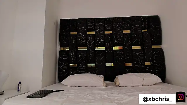 Snapshot of chris_blake__ chatting on September 19, 2025, 6:08 pm chris blake   online show from September 19, 2025, 6:08 pm