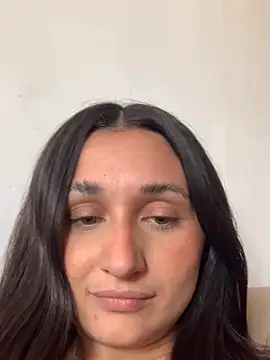 luci brecman online show from May 27, 2026, 6:16 pm
