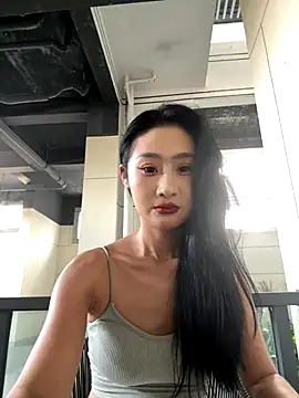 linger-23 online show from September 28, 2025, 6:19 am