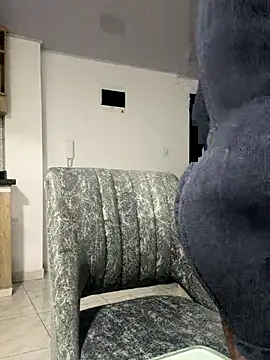 SammyDesire 10 online show from November 14, 2025, 12:37 pm