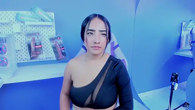 Alice 26  online show from February 17, 2026, 1:51 pm