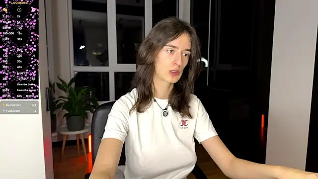 Snapshot of TwinTemptations chatting on February 21, 2026, 7:15 pm TwinTemptations online show from February 21, 2026, 7:15 pm