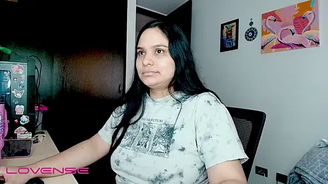 ashliecooperrr online show from November 6, 2025, 5:36 pm