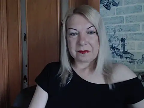 Lillia Ray online show from May 23, 2026, 8:29 am