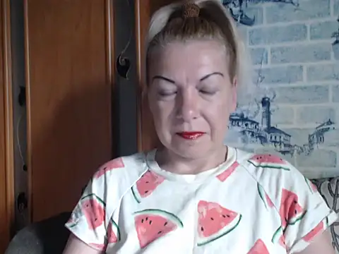 Lillia Ray online show from May 30, 2026, 9:39 am