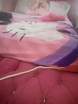 Snapshot of BoobliciousTitty chatting on November 13, 2025, 10:25 am BoobliciousTitty online show from November 13, 2025, 10:25 am