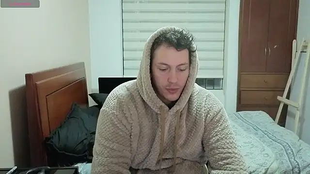 hardaftercum online show from March 5, 2026, 4:08 am