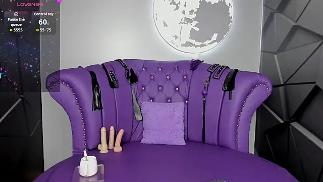 Snapshot of ammytorrez_ chatting on January 14, 2026, 12:11 pm ammytorrez online show from January 14, 2026, 12:11 pm