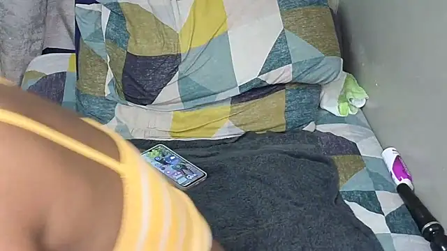 spicybootie online show from March 4, 2026, 9:04 am