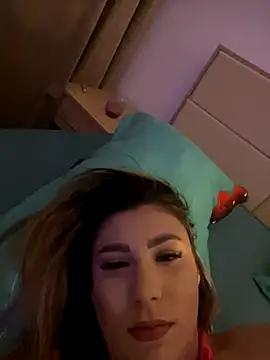 Natasha Cameron22 online show from October 14, 2025, 9:48 pm