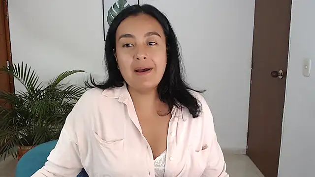 Themagicpotion online show from May 9, 2026, 5:07 pm