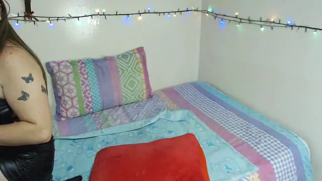 Samanta SS online show from November 21, 2025, 4:22 am