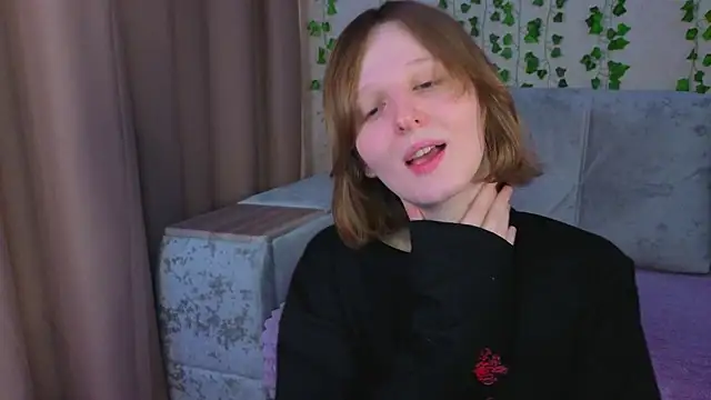 c0ralynx online show from January 6, 2026, 9:02 am