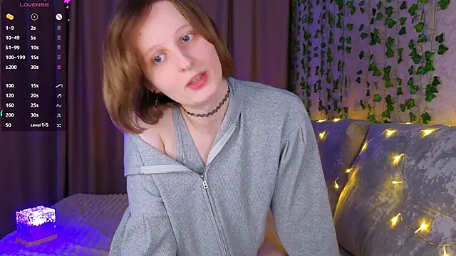 Snapshot of c0ralynx chatting on May 30, 2026, 10:07 pm c0ralynx online show from May 30, 2026, 10:07 pm