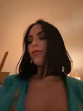 Snapshot of missninasparkle chatting on October 11, 2025, 9:57 pm missninasparkle online show from October 11, 2025, 9:57 pm