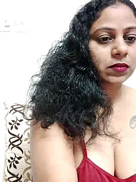 Snapshot of JENNIFERtamil chatting on July 11, 2026, 7:05 pm JENNIFERtamil online show from July 11, 2026, 7:05 pm