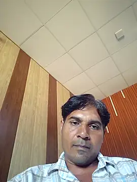 Snapshot of johnny8731 chatting on September 20, 2025, 4:57 am johnny8731 online show from September 20, 2025, 4:57 am