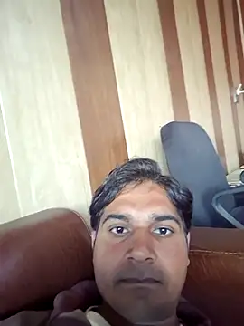 johnny8731 online show from February 8, 2026, 9:45 am