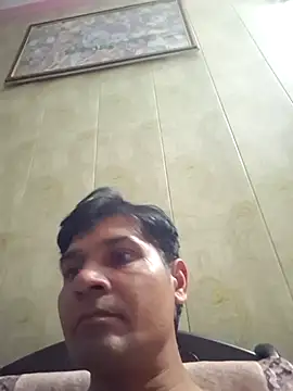 johnny8731 online show from April 12, 2026, 4:01 pm