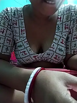 Sonajimo121994 online show from November 11, 2025, 4:40 pm