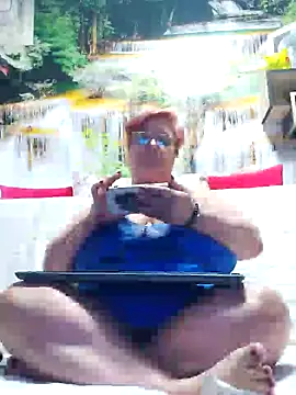 Snapshot of QueenPammy1 chatting on February 10, 2025, 9:36 am QueenPammy1 online show from February 10, 2025, 9:36 am