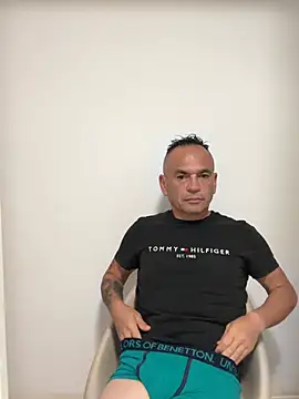 Snapshot of mateocali25 chatting on May 19, 2026, 8:26 pm mateocali25 online show from May 19, 2026, 8:26 pm