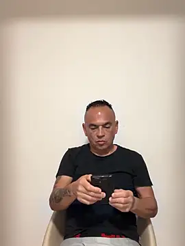 Snapshot of mateocali25 chatting on May 25, 2026, 7:31 pm mateocali25 online show from May 25, 2026, 7:31 pm