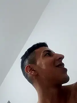 perversumm online show from March 18, 2025, 4:37 am