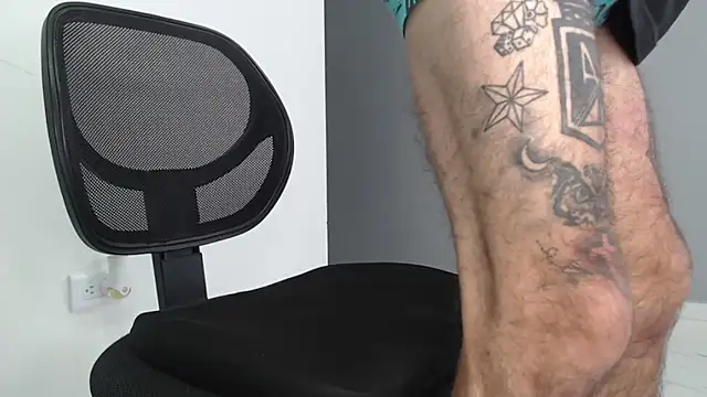 bigdick monster1 online show from October 5, 2025, 2:15 pm