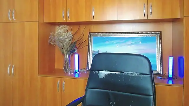 VanessaRey  online show from February 22, 2026, 5:30 am