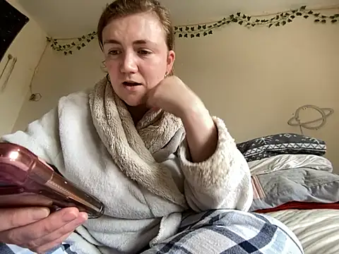 ShereeJenkins online show from March 21, 2025, 2:07 pm