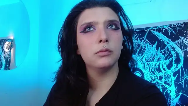 mikaskullcs online show from July 15, 2026, 7:41 pm