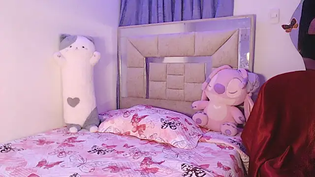 AlitaAnisee online show from December 3, 2025, 12:29 am