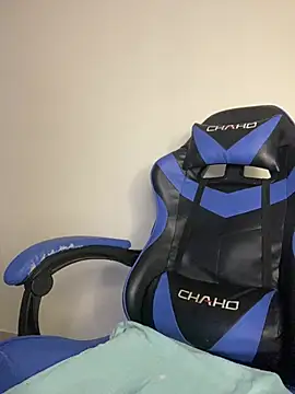 Snapshot of taimara_1 chatting on February 19, 2026, 8:05 pm taimara 1 online show from February 19, 2026, 8:05 pm