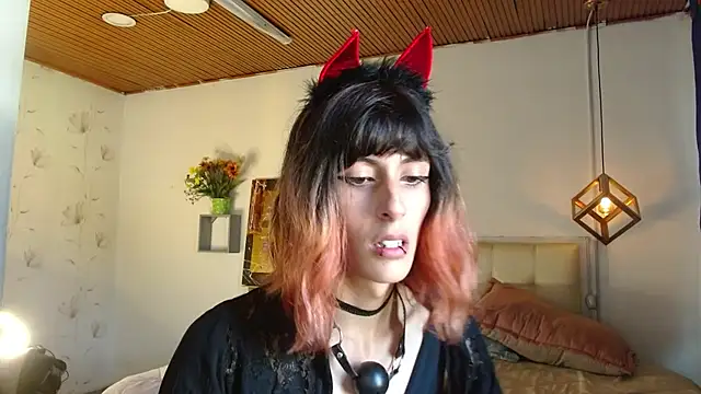 goth minerva online show from March 19, 2025, 1:40 pm