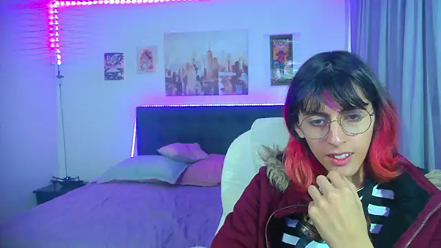 Snapshot of goth_minerva chatting on April 26, 2026, 1:53 pm goth minerva online show from April 26, 2026, 1:53 pm