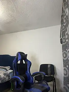 LucasJewely online show from January 18, 2026, 1:20 am