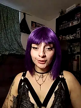 KARINNA  RAVEN online show from February 27, 2026, 10:43 pm