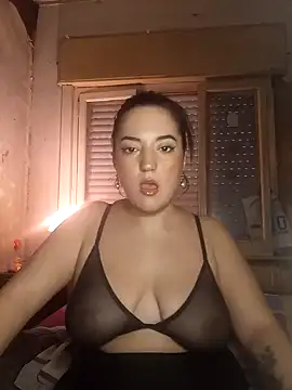 Snapshot of myla_rommer1 chatting on March 22, 2025, 10:04 pm myla rommer1 online show from March 22, 2025, 10:04 pm